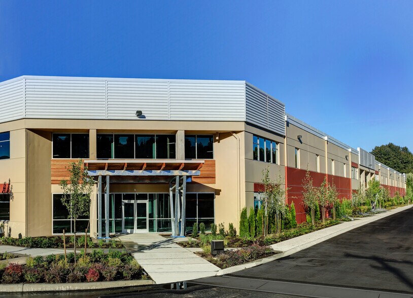 More Photos Of 15902 Woodinville-Redmond Rd, Woodinville Warehouse For Lease
