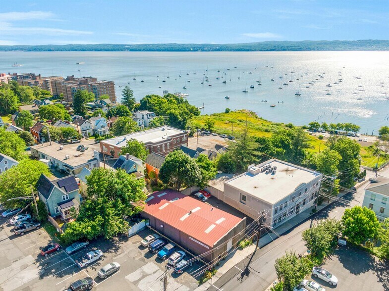 More Photos Of 50-52 Main st, Nyack Flex For Sale