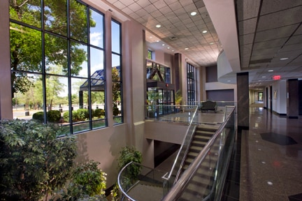 More Photos Of 6400 Dutchmans Pky, Louisville Unknown For Lease