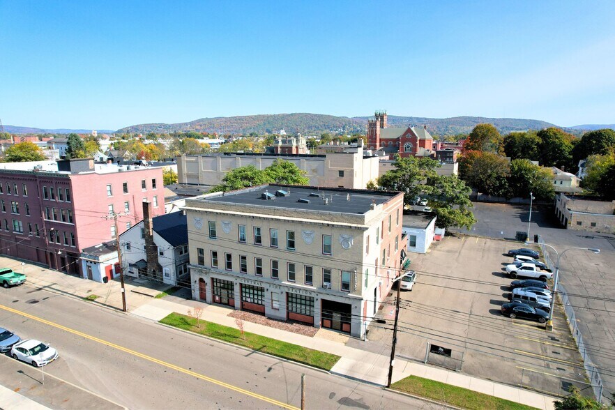 More Photos Of 74 Carroll St, Binghamton Apartments For Sale