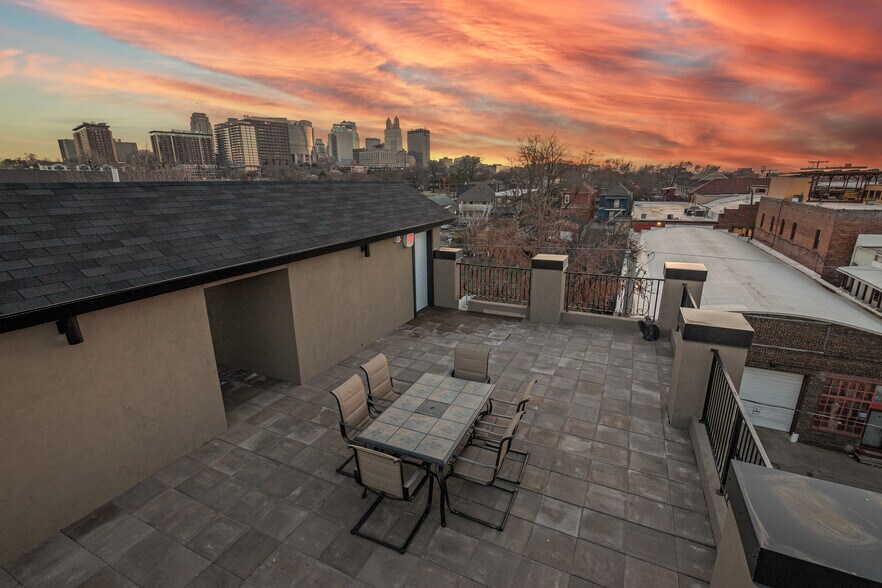 More Photos Of 511 Campbell St, Kansas City Apartments For Sale