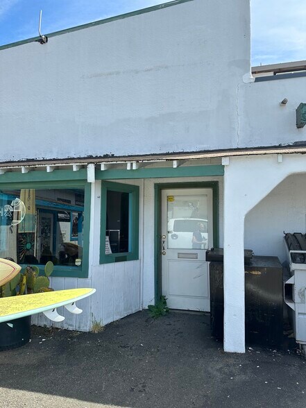 More Photos Of 722 Locust St, Garberville Storefront Retail Residential For Sale