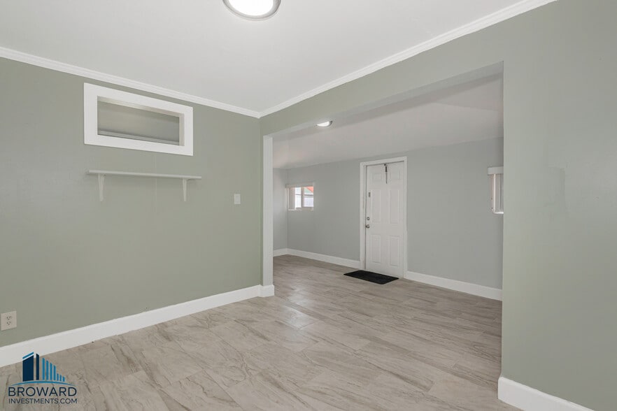 More Photos Of 224 SW 15th St, Dania Beach Apartments For Sale