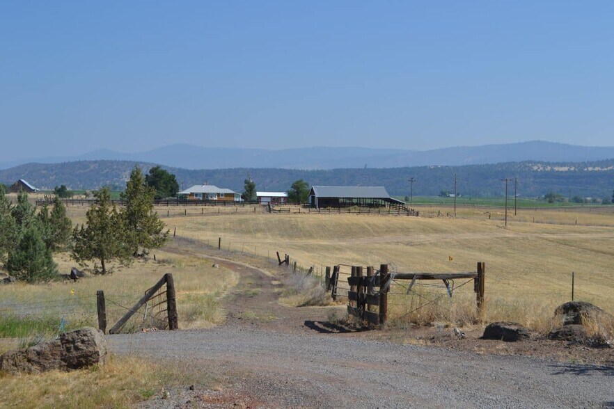 More Photos Of 540-090 Little Valley Rd, Mcarthur Land For Sale
