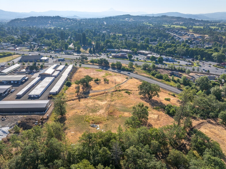 More Photos Of 10569 Hannon Rd, Eagle Point Land For Sale