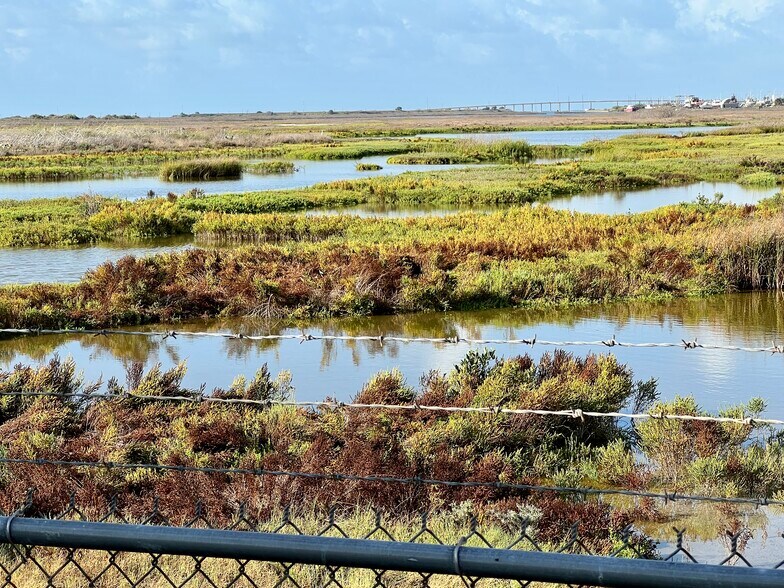 More Photos Of 1603 N State Highway 35, Aransas Pass Land For Sale
