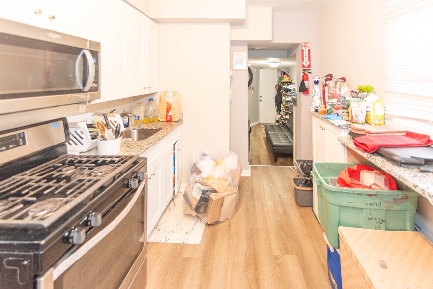 More Photos Of 4008 Primrose Ave, Baltimore Apartments For Sale