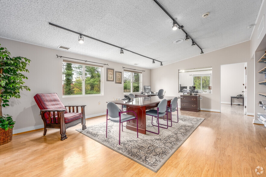 More Photos Of 606 Providence Rd, Towson Office Residential For Sale