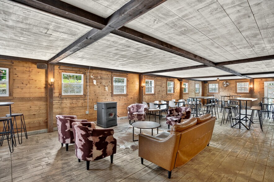 More Photos Of 65 Four Corners Rd, Warwick Specialty For Sale