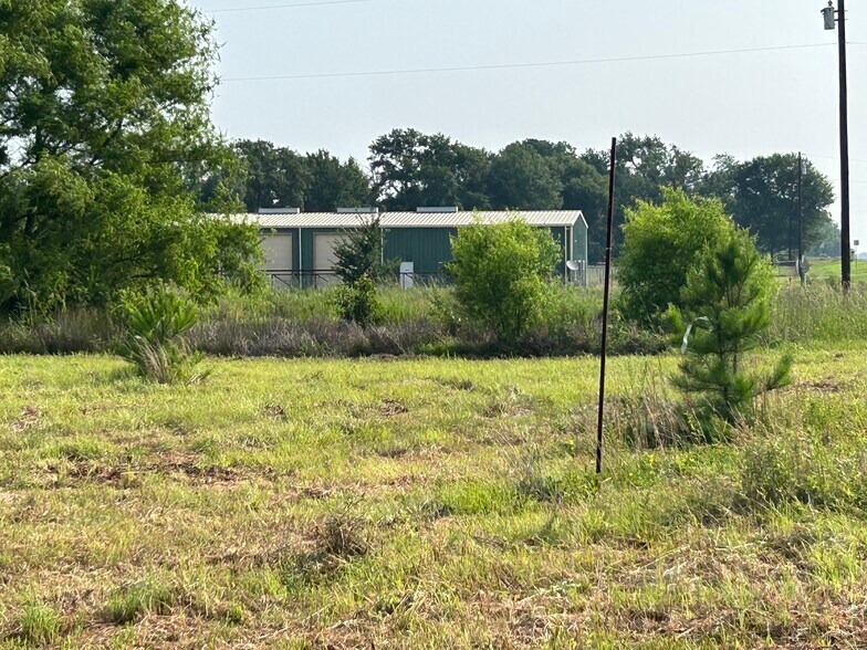 More Photos Of South US Hwy 79/84, Palestine Land For Sale
