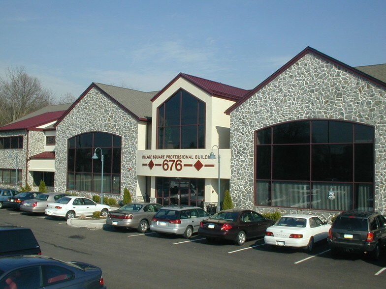 More Photos Of 676 Dekalb Pike, Blue Bell Unknown For Lease