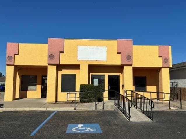 Primary Photo Of 220 W Hillside Rd, Laredo General Retail For Sale