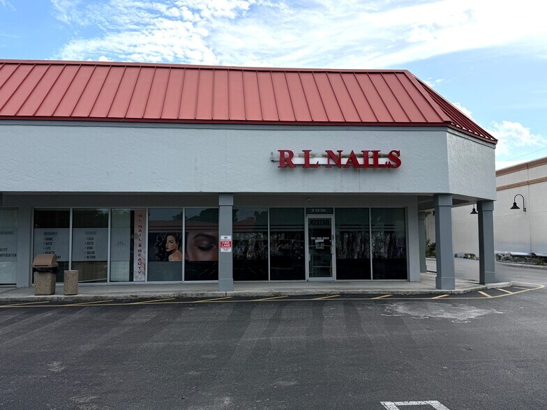 More Photos Of 2902-2990 Jog Rd, Greenacres Unknown For Lease