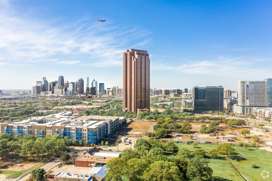 More Photos Of 2711 N Haskell Ave, Dallas Office For Lease