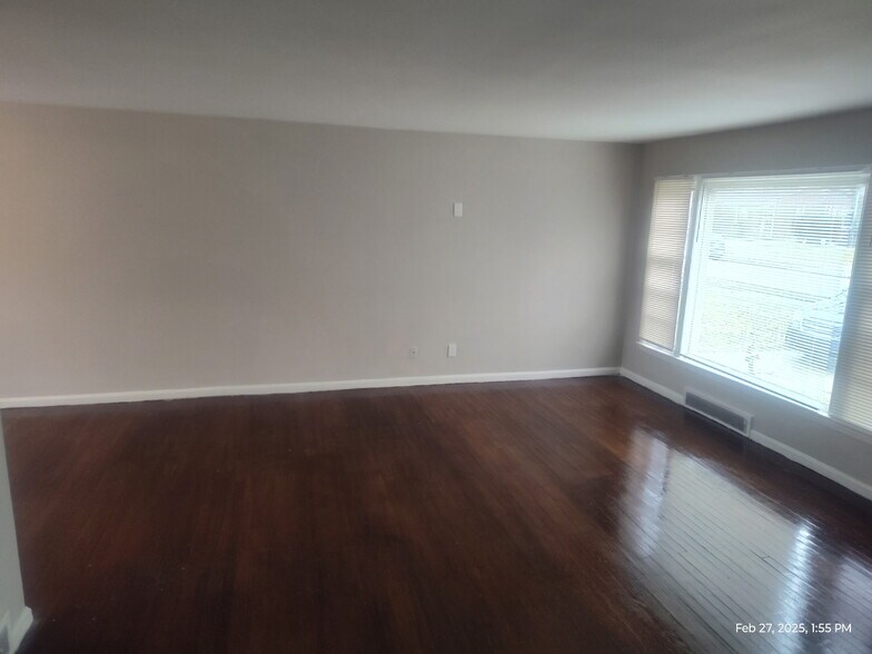 More Photos Of ,  Unknown For Sale