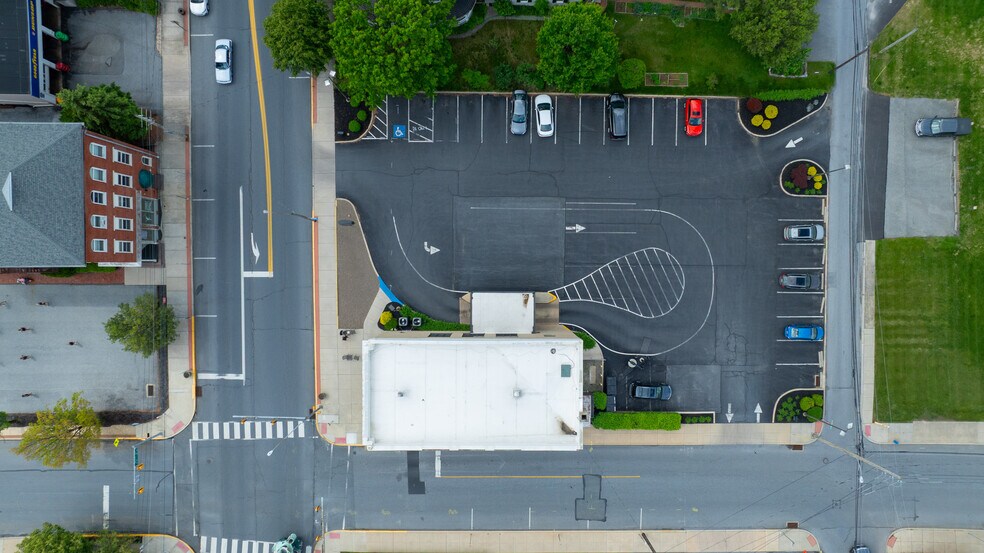 More Photos Of 1-7 W Main St, Mount Joy Bank For Sale