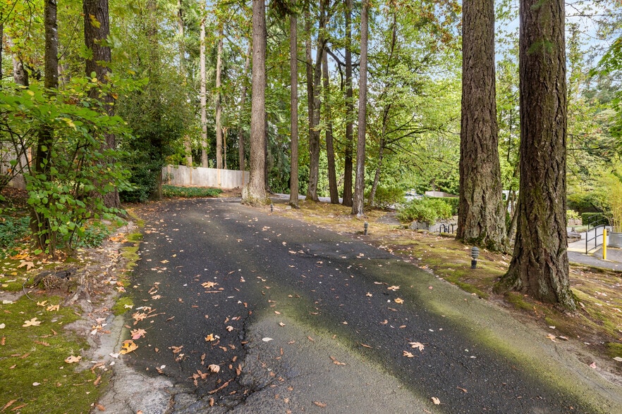 More Photos Of 7303 SW Beaverton Hillsdale Hwy, Portland Medical For Sale