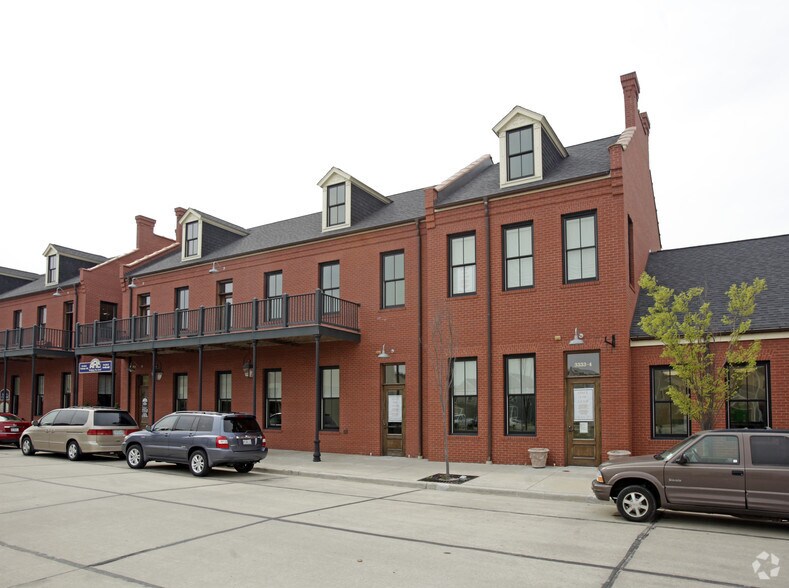 More Photos Of 3333-7 Rue Royale, Saint Charles Coworking Space