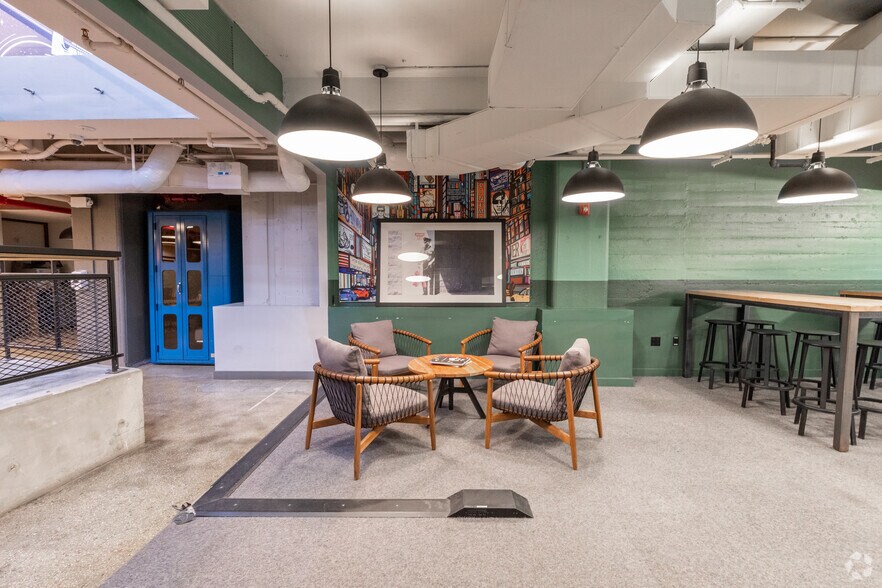 More Photos Of 109 S 5th St, Brooklyn Coworking Space