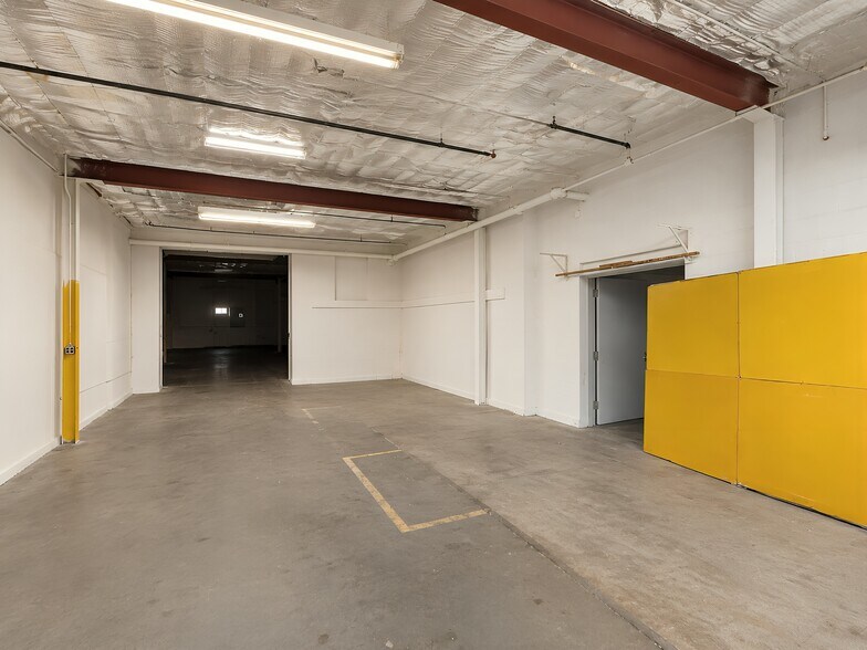 More Photos Of 7 Henry St, Worcester Light Manufacturing For Sale