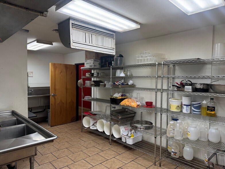 More Photos Of 455-475 I St, Arcata Storefront Retail Office For Lease