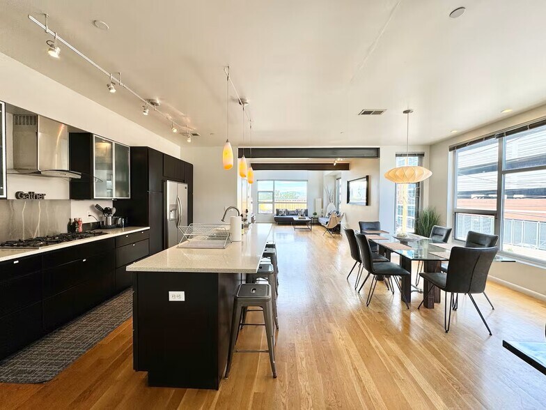 More Photos Of 960 E Hampden Ave, Englewood Storefront Retail Residential For Sale