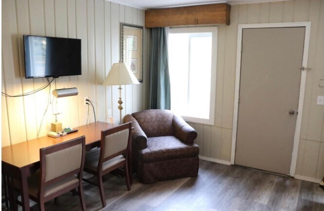 More Photos Of 919-919 Mineral Ave, Libby Apartments For Sale