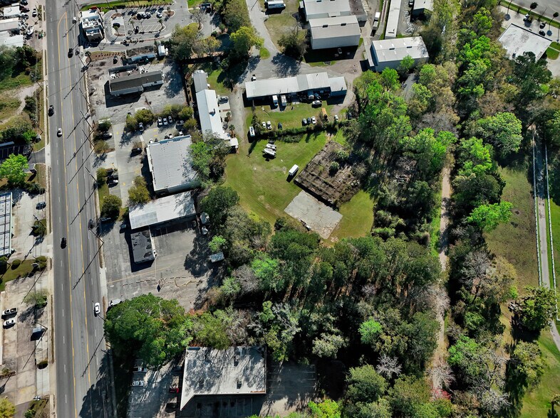 More Photos Of 12 Neil Rd, Beaufort Flex For Sale