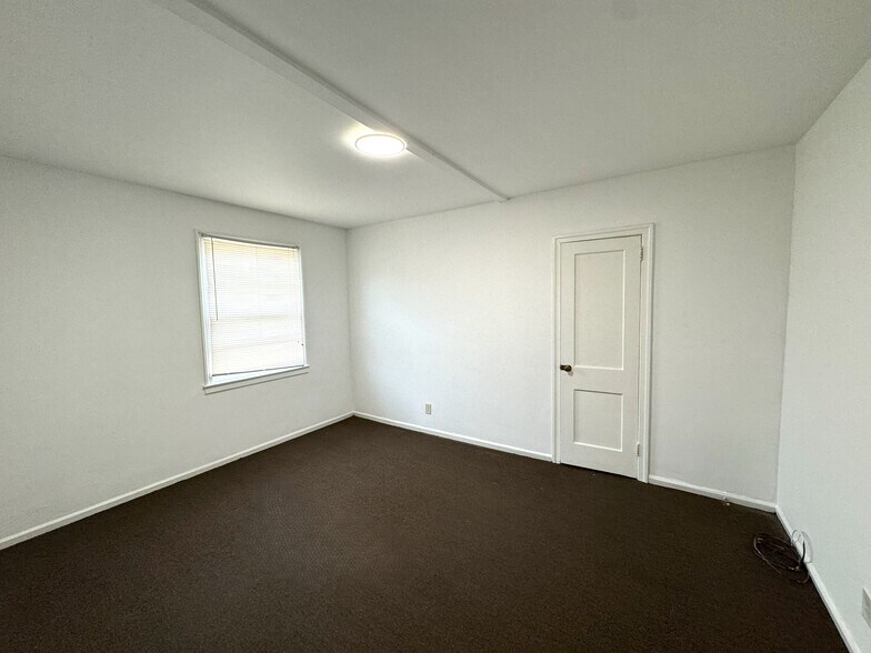 More Photos Of 237 Broad St, Sumter Apartments For Sale