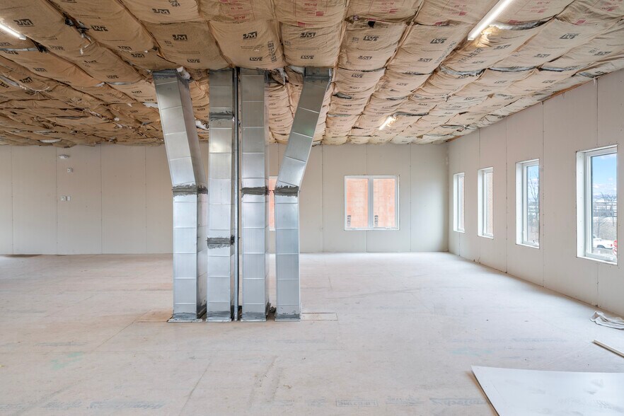 More Photos Of 45441 Ruritan Cir, Sterling Medical For Lease