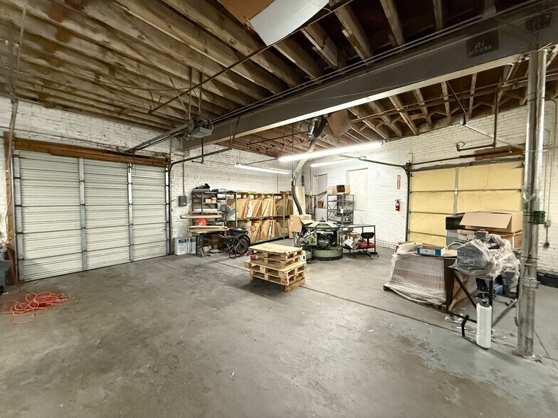 More Photos Of 614-622 S Commerce St, Wichita Warehouse For Sale