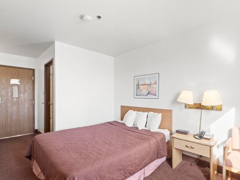 More Photos Of , Elko Hospitality For Sale