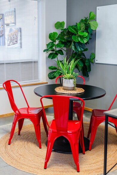 More Photos Of 6401 W Eldorado Pky, McKinney Coworking Space