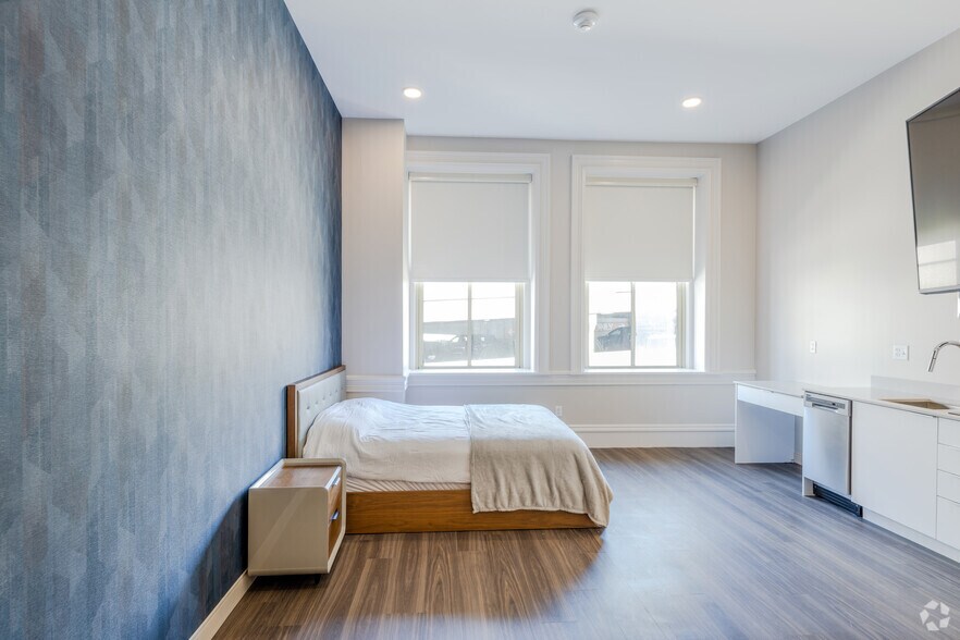 More Photos Of 82-90 Weybosset St, Providence Apartments For Lease