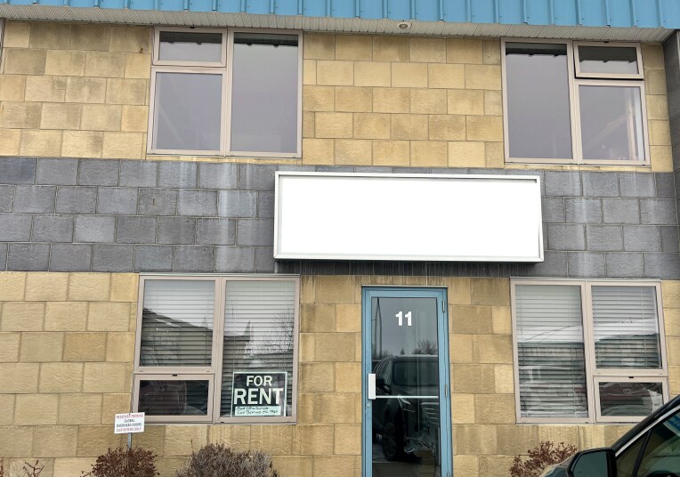 More Photos Of 7471 Edgar Industrial Bnd, Red Deer Warehouse For Lease