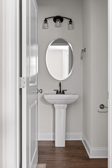 More Photos Of , Chattanooga Specialty For Sale