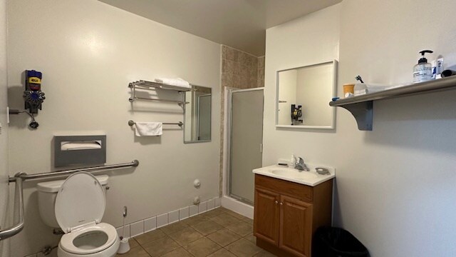 More Photos Of 3900-3912 S Broadway Pl, Los Angeles Manufacturing For Sale