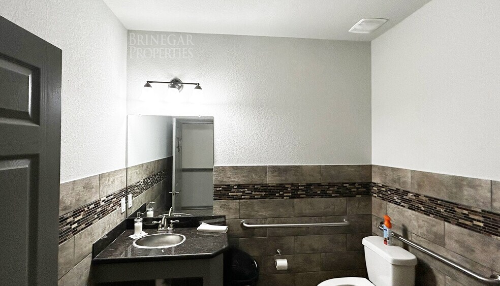 More Photos Of 2851 Joe Dimaggio Blvd, Round Rock Medical For Sale