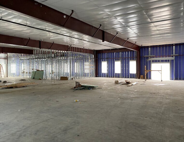 More Photos Of 228 Airport Industrial, Clayton Flex For Lease