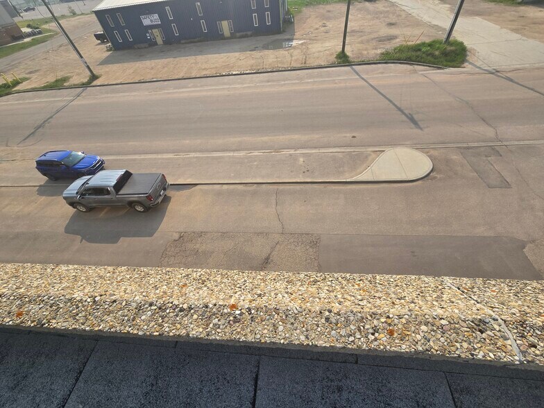 More Photos Of 5201 44 St, Bonnyville Industrial For Sale