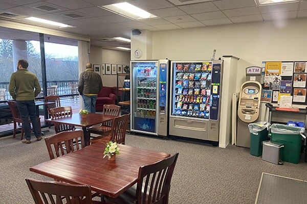 More Photos Of 108 Cherry St, Burlington Loft Creative Space For Sale