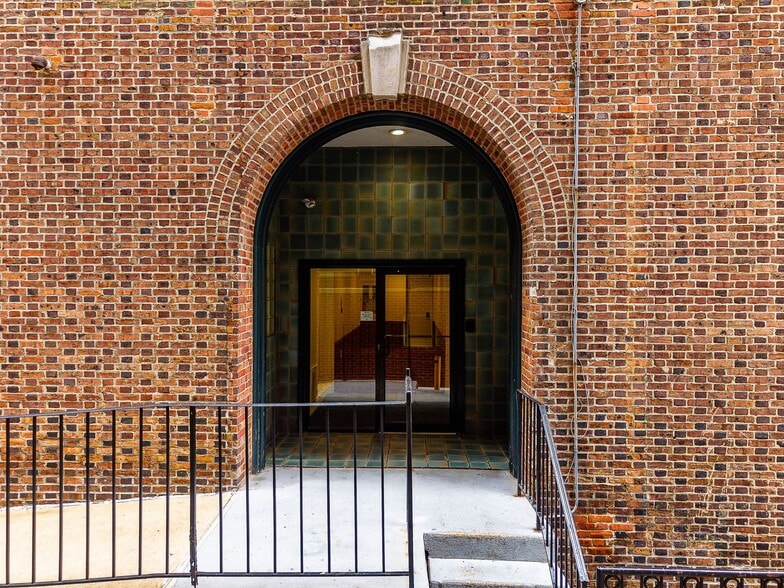 More Photos Of 303 Vine St, Philadelphia Apartments For Lease