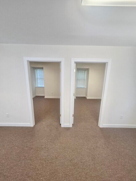 More Photos Of 9414 Charter Crossing Dr, Mechanicsville Office For Lease