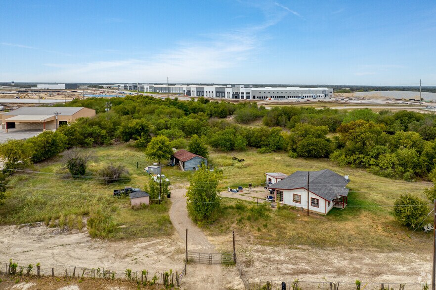More Photos Of 2601 N Interstate 35, Georgetown Land For Sale