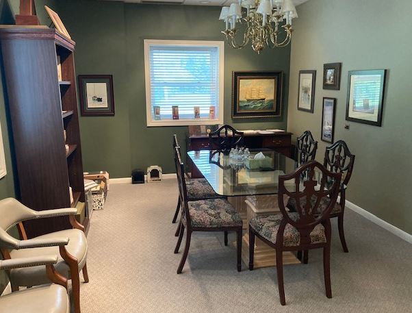 More Photos Of 435 S Ironwood Dr, South Bend Funeral Home For Sale