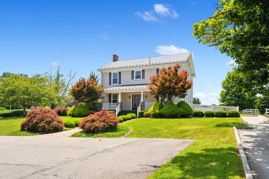 More Photos Of 6245 University Park Dr, Radford Office Residential For Sale