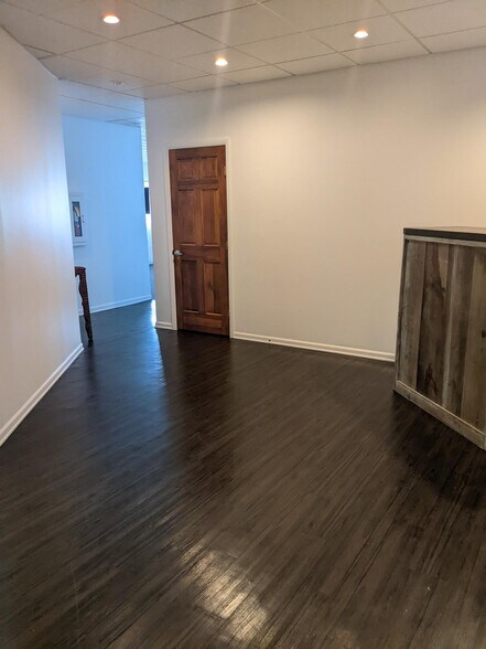 More Photos Of 5600 Kentshire Dr, Dayton Loft Creative Space For Sale