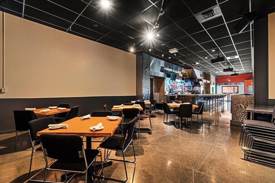 More Photos Of 507 2nd St, Eureka General Retail For Sale