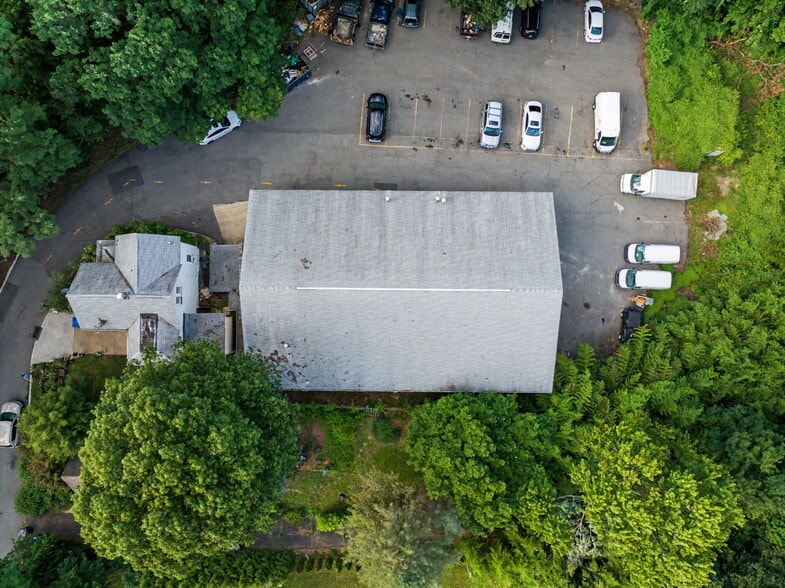 More Photos Of 23 Malcolm St, Morristown Industrial For Sale