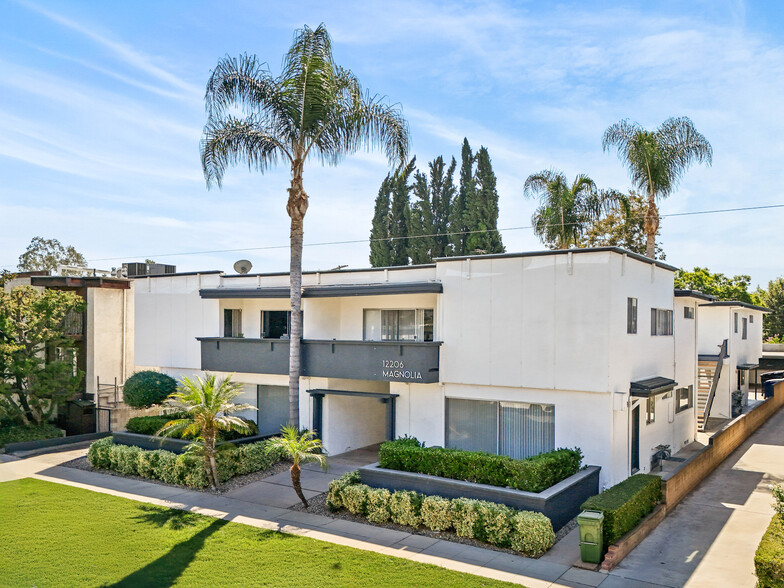 Primary Photo Of 12206 Magnolia Blvd, Valley Village Apartments For Sale